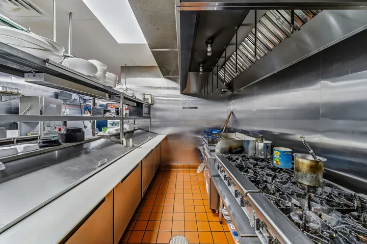 780