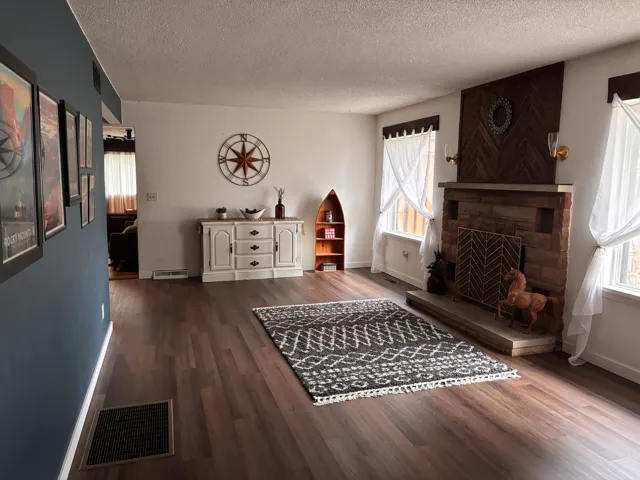 780
