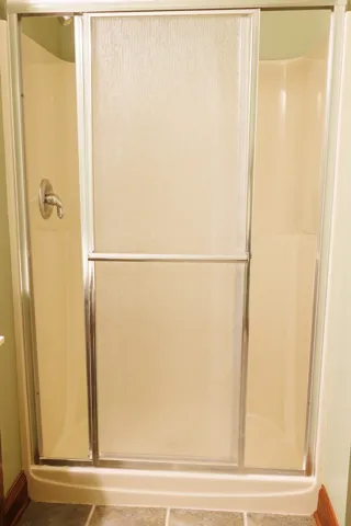 780