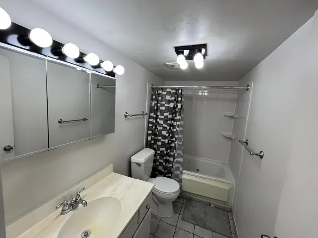 780