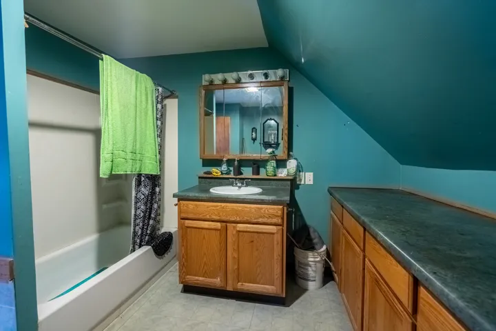 780
