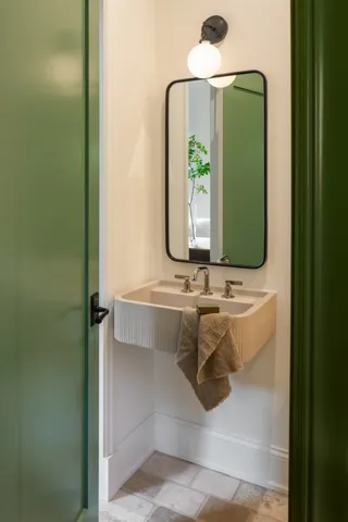 780
