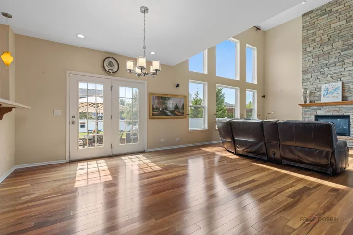 780