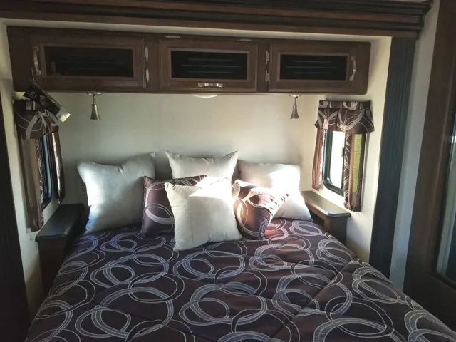 780