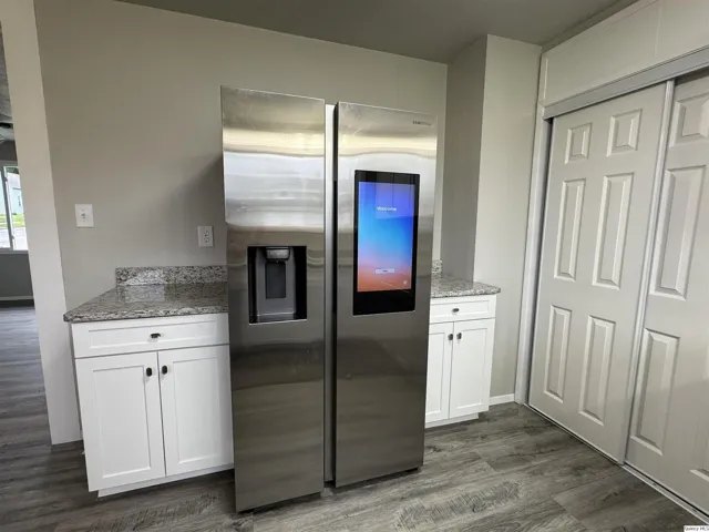 780