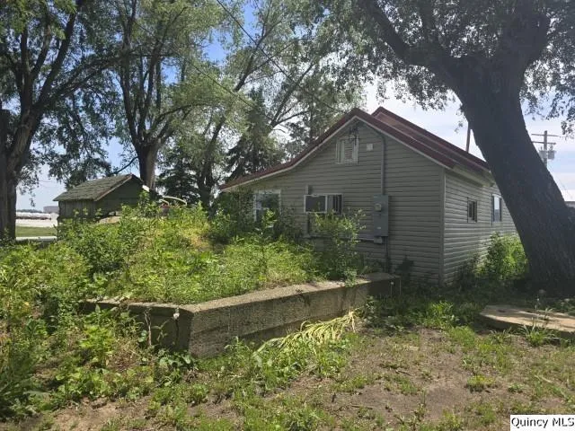 780