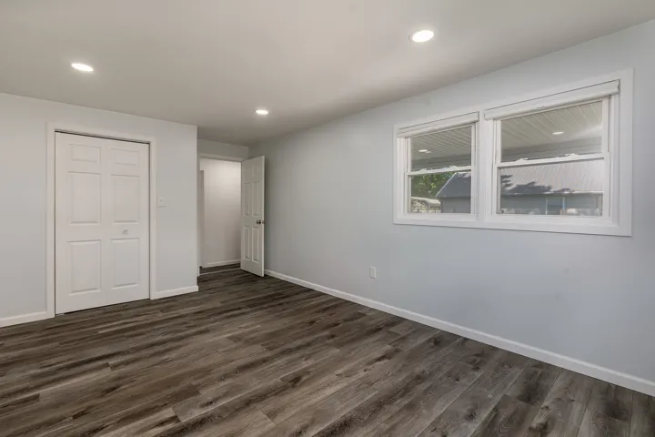 780