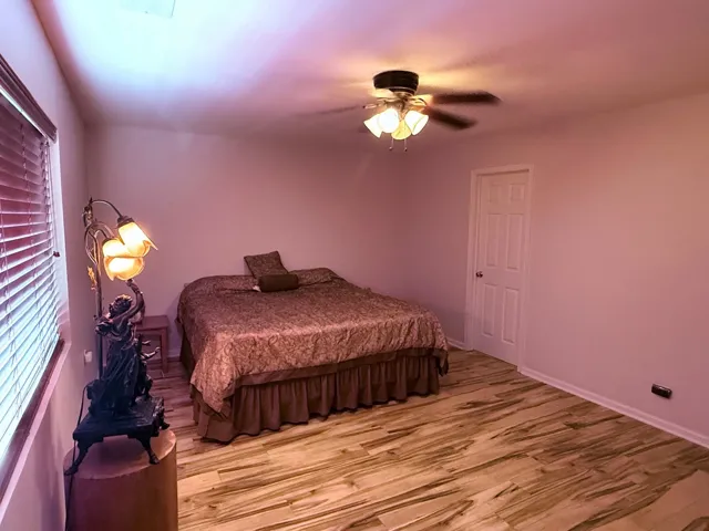 780