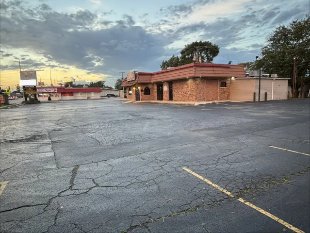 780