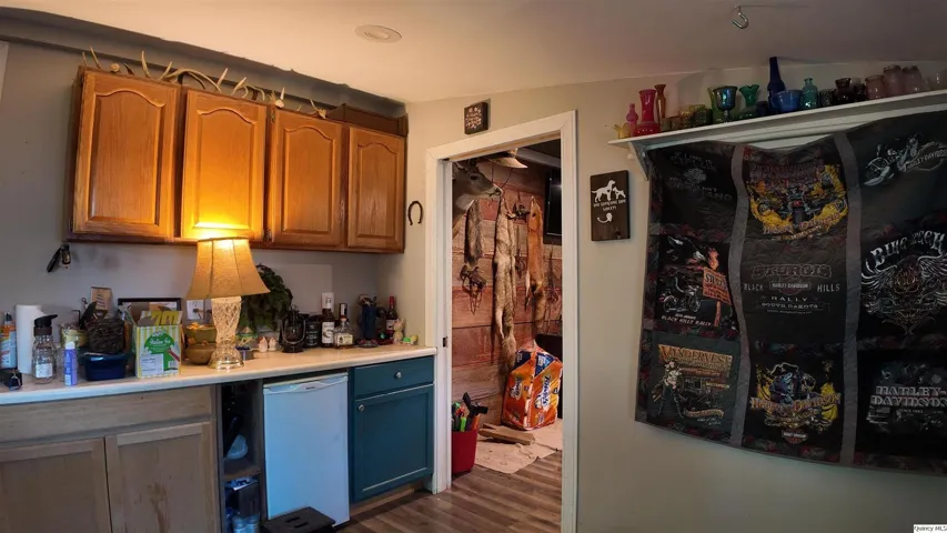 780