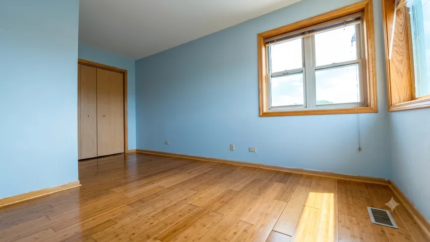 780