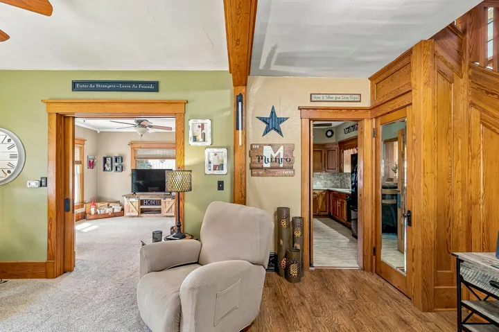 780