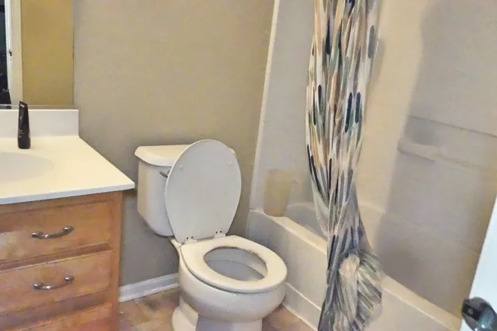 780