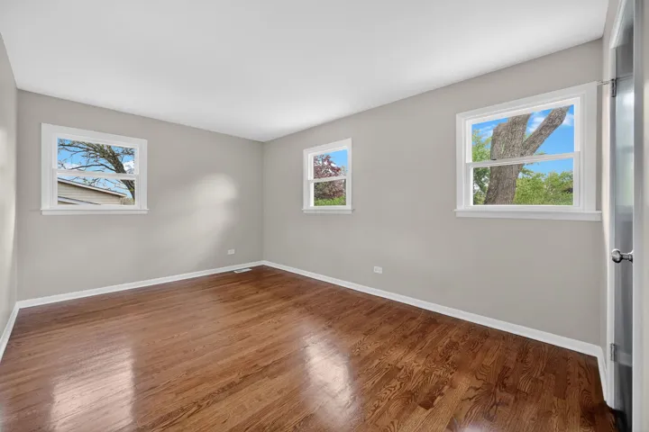 780