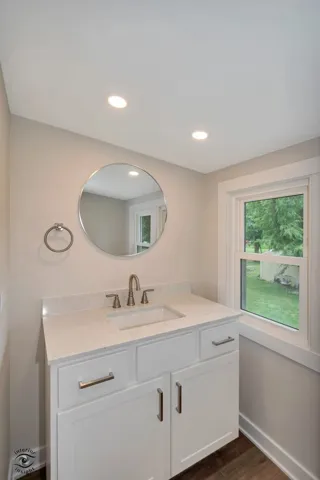 780