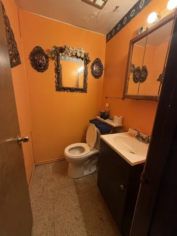 780