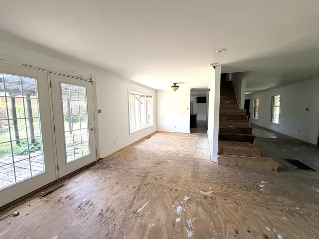 780