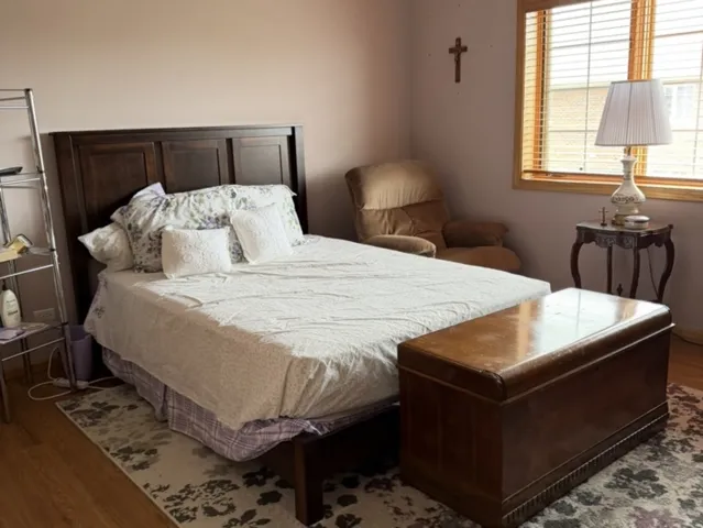 780
