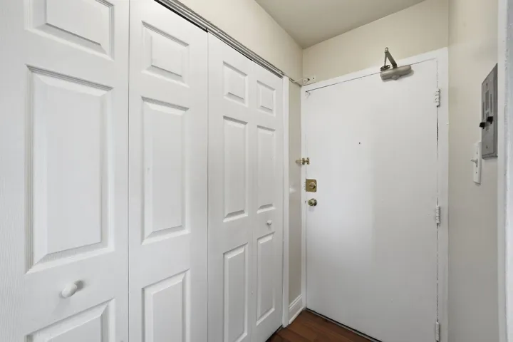 780