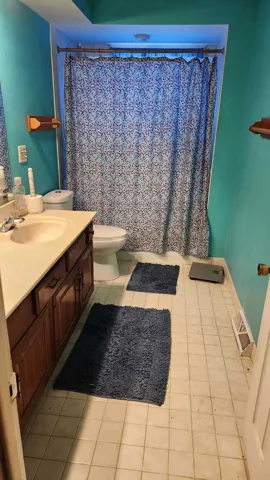 780