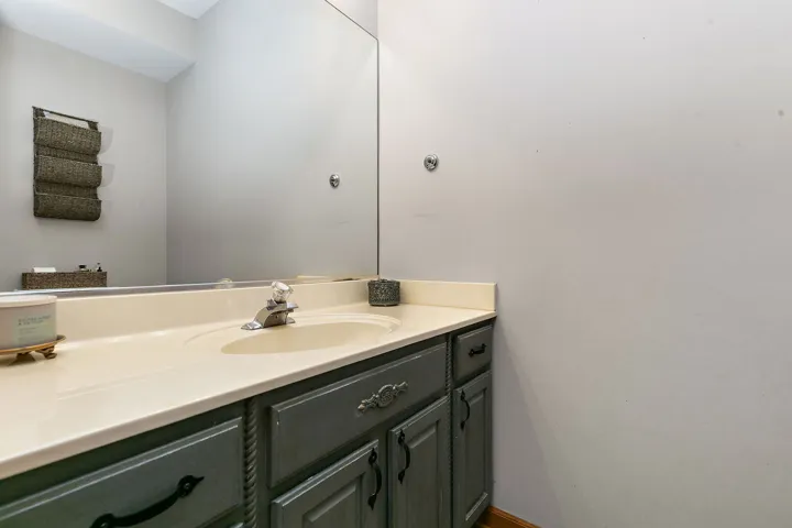 780