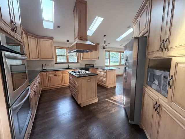 780
