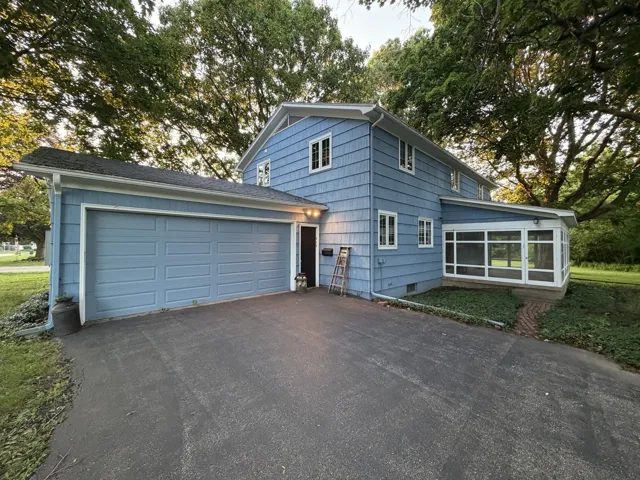 780