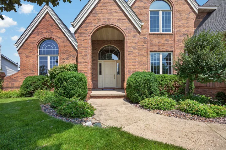780