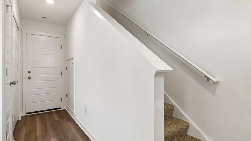 780