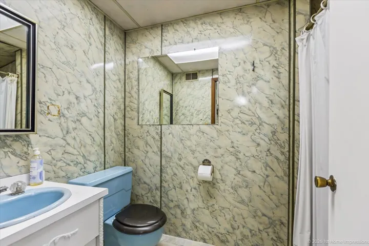 780