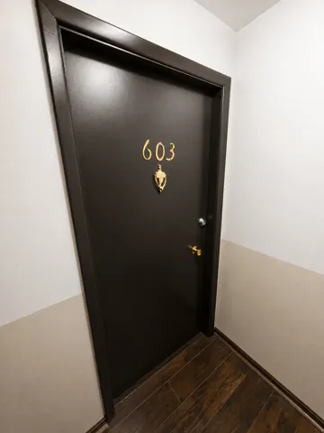 780