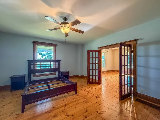 780