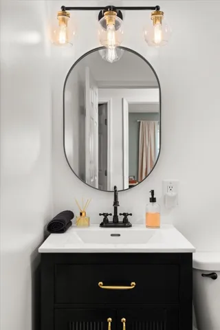 780