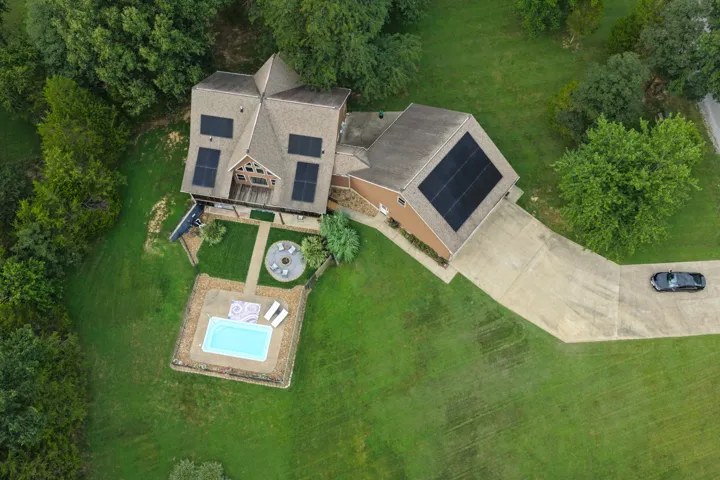780