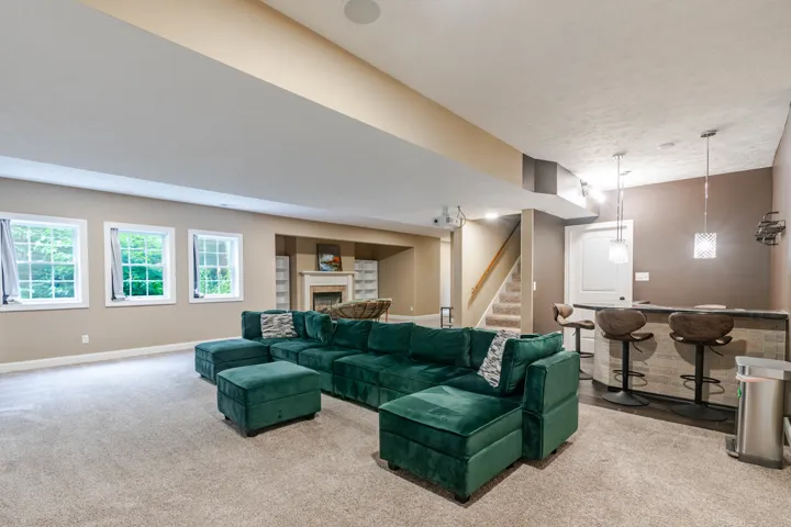 780