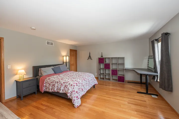 780