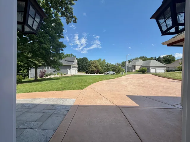 780