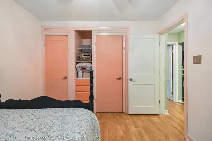 780