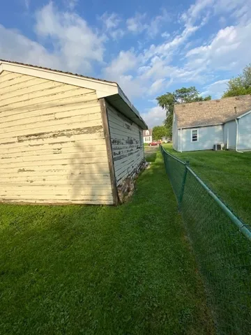 780