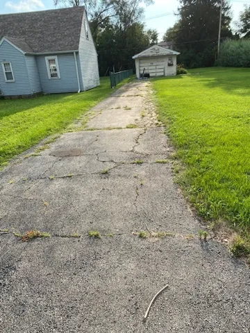 780