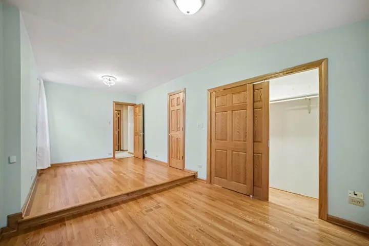 780