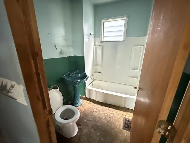 780
