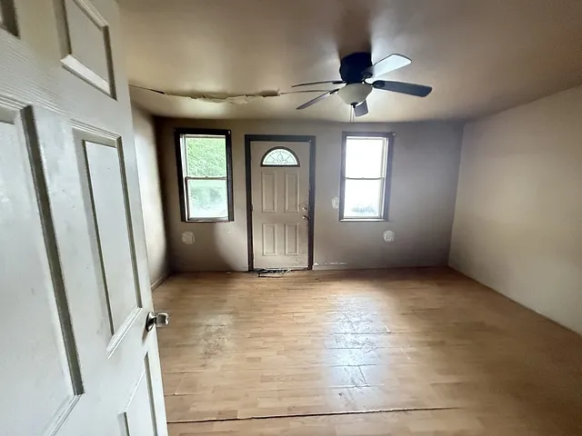 780