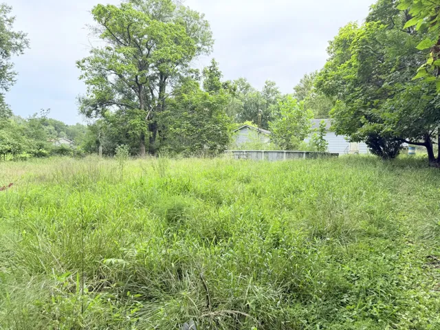 780