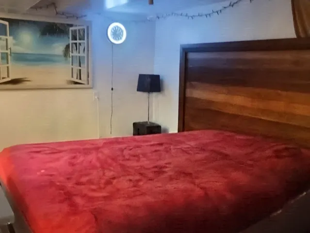 780