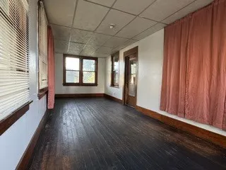 780