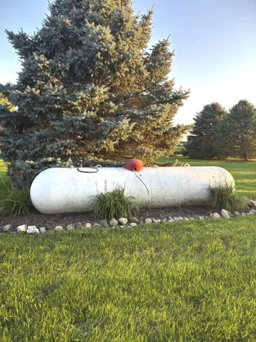 780