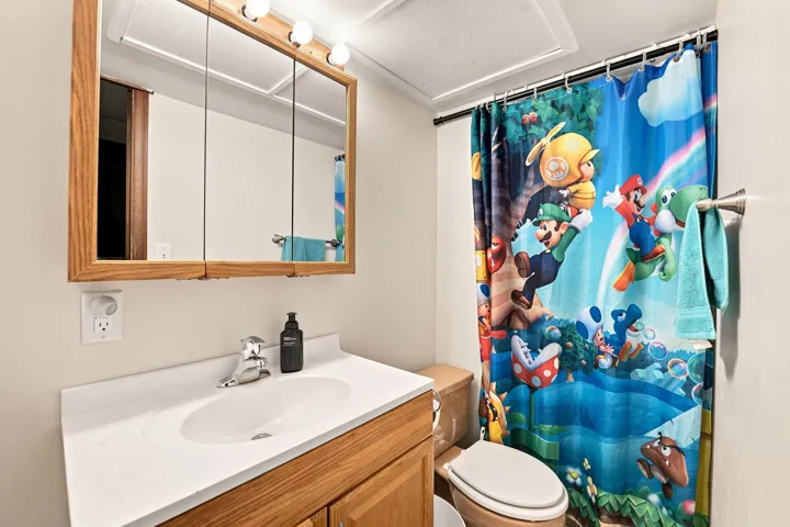 780