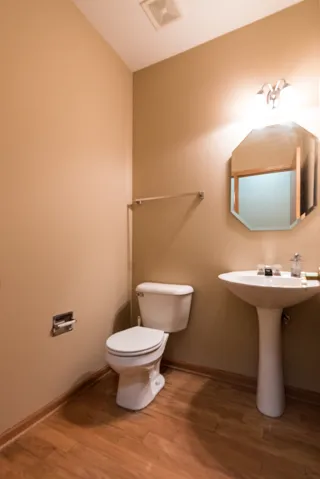 780