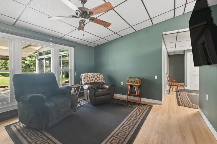 780